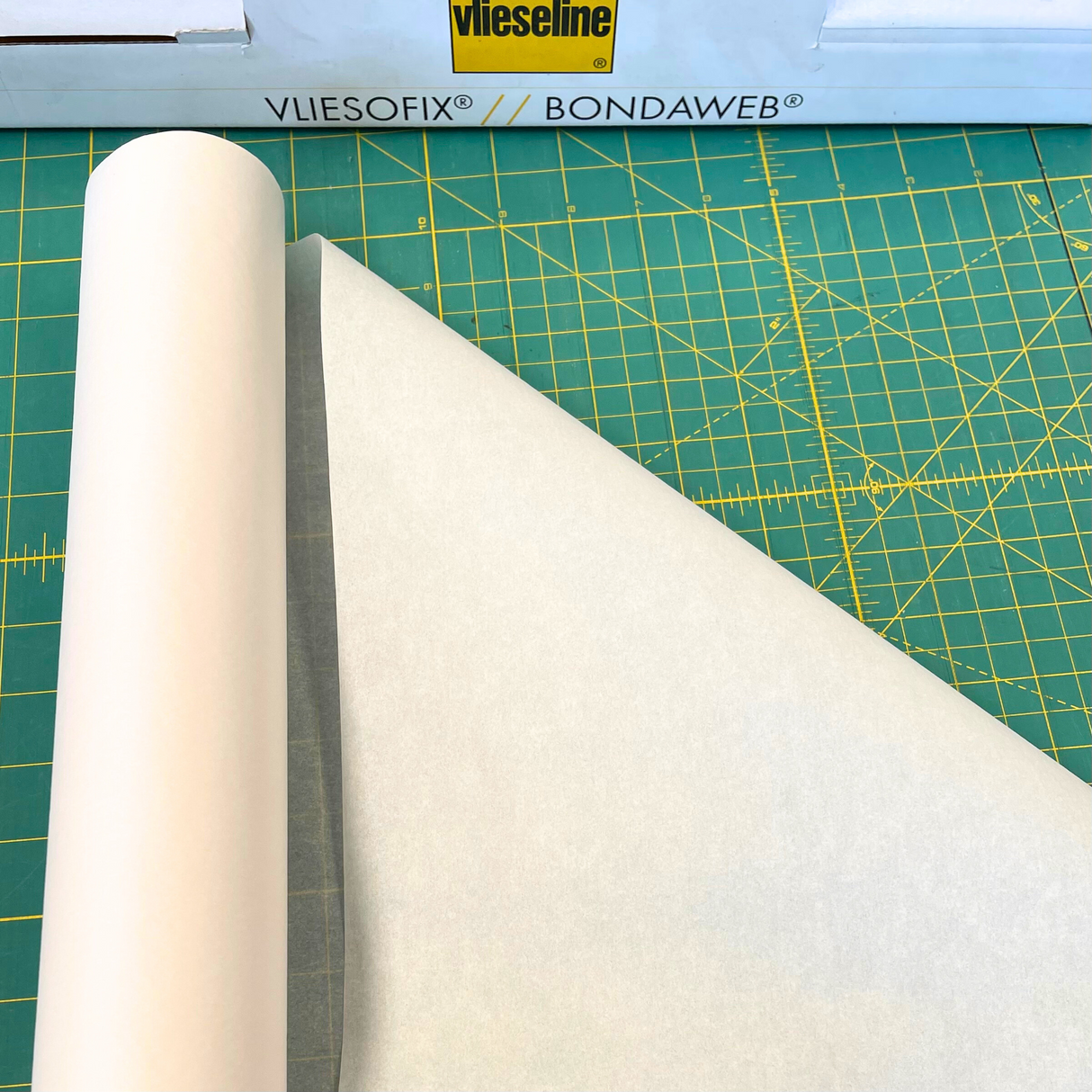 Vilene Bondaweb – Double Sided Web Adhesive | Vliesofix for Appliqué Quilting 45cm Wide