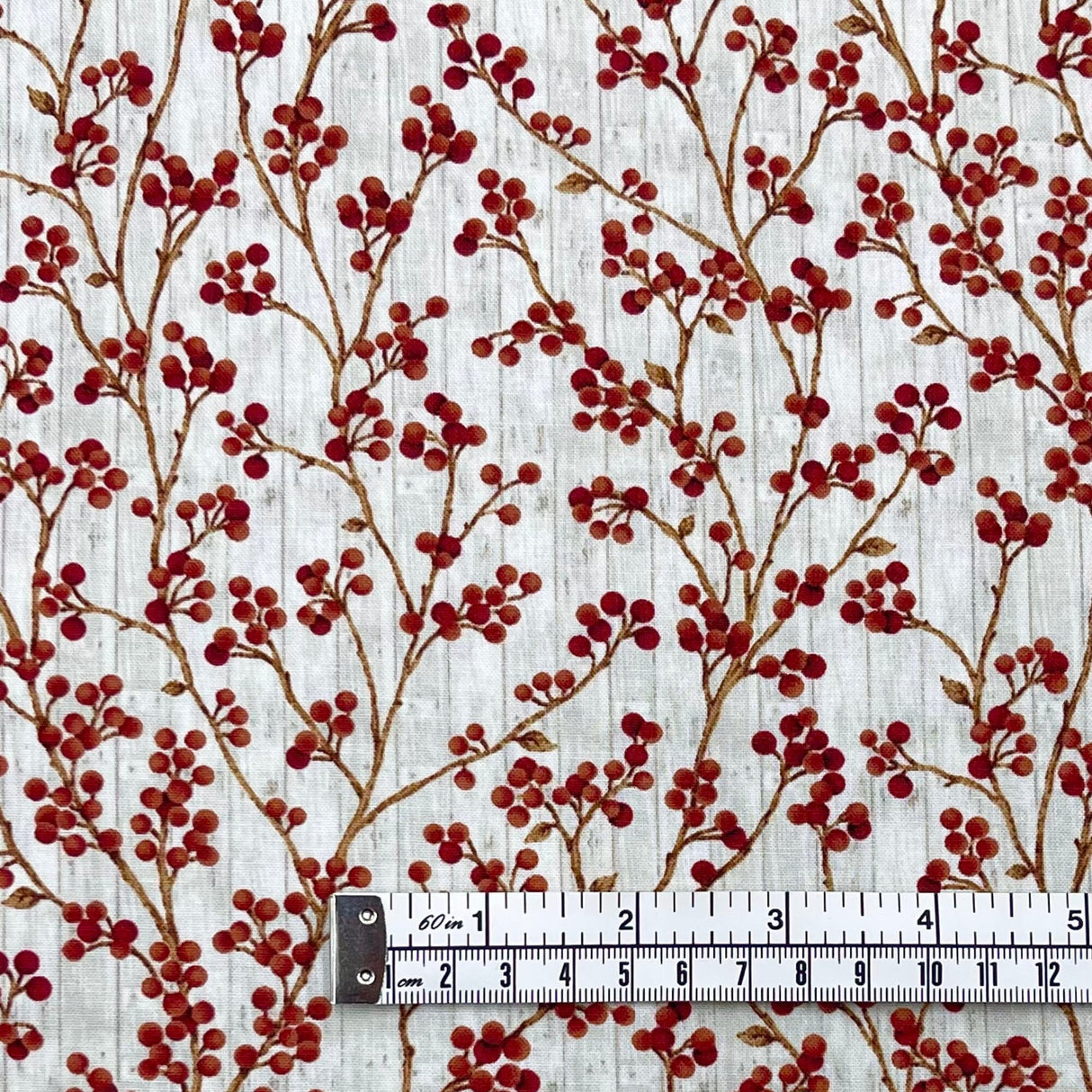 Blossom fabric Red Cotton Quilting fabric Henry Glass HG88807-44