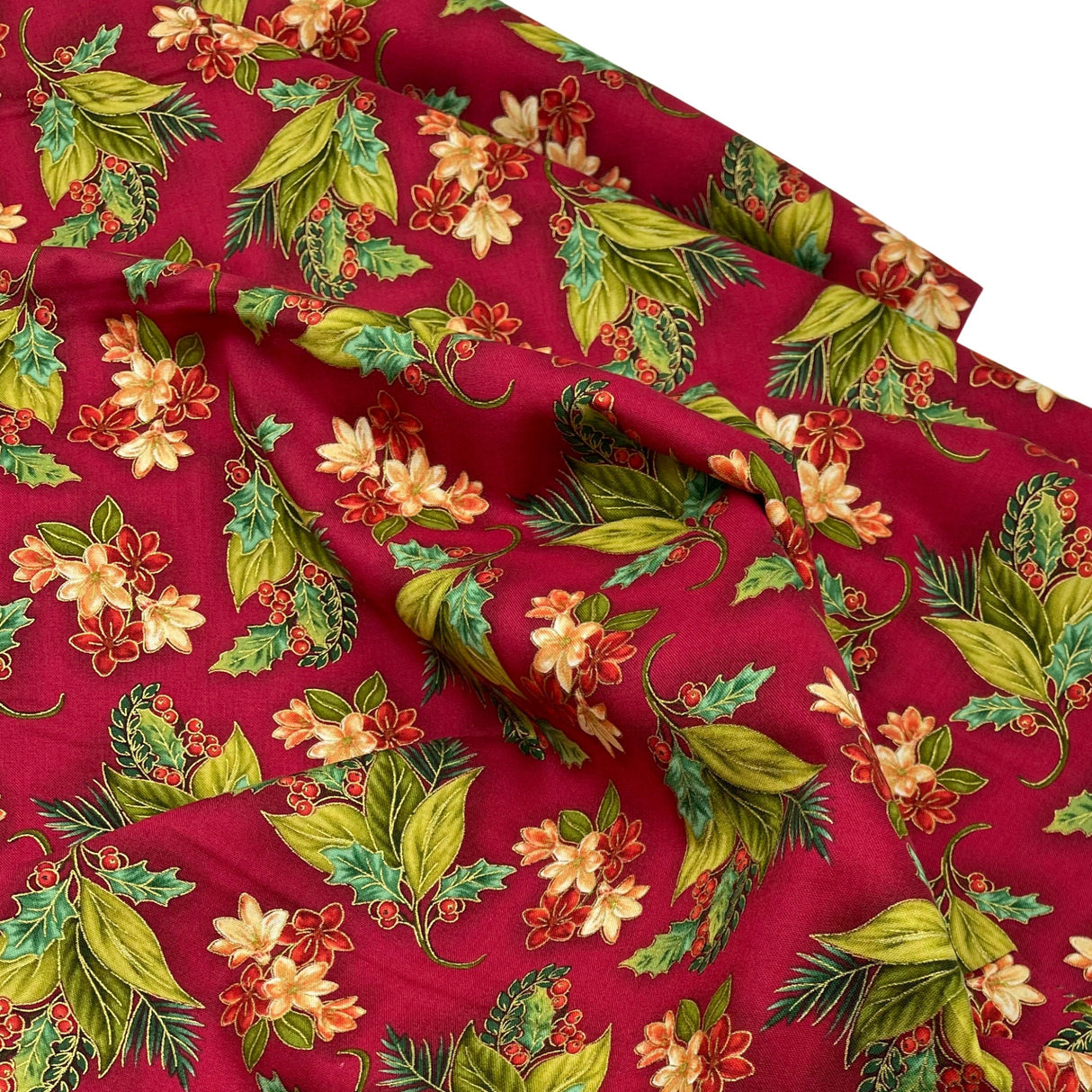 Christmas Splendor fabric Holly floral Cotton Quilting fabric Henry Glass HG9992