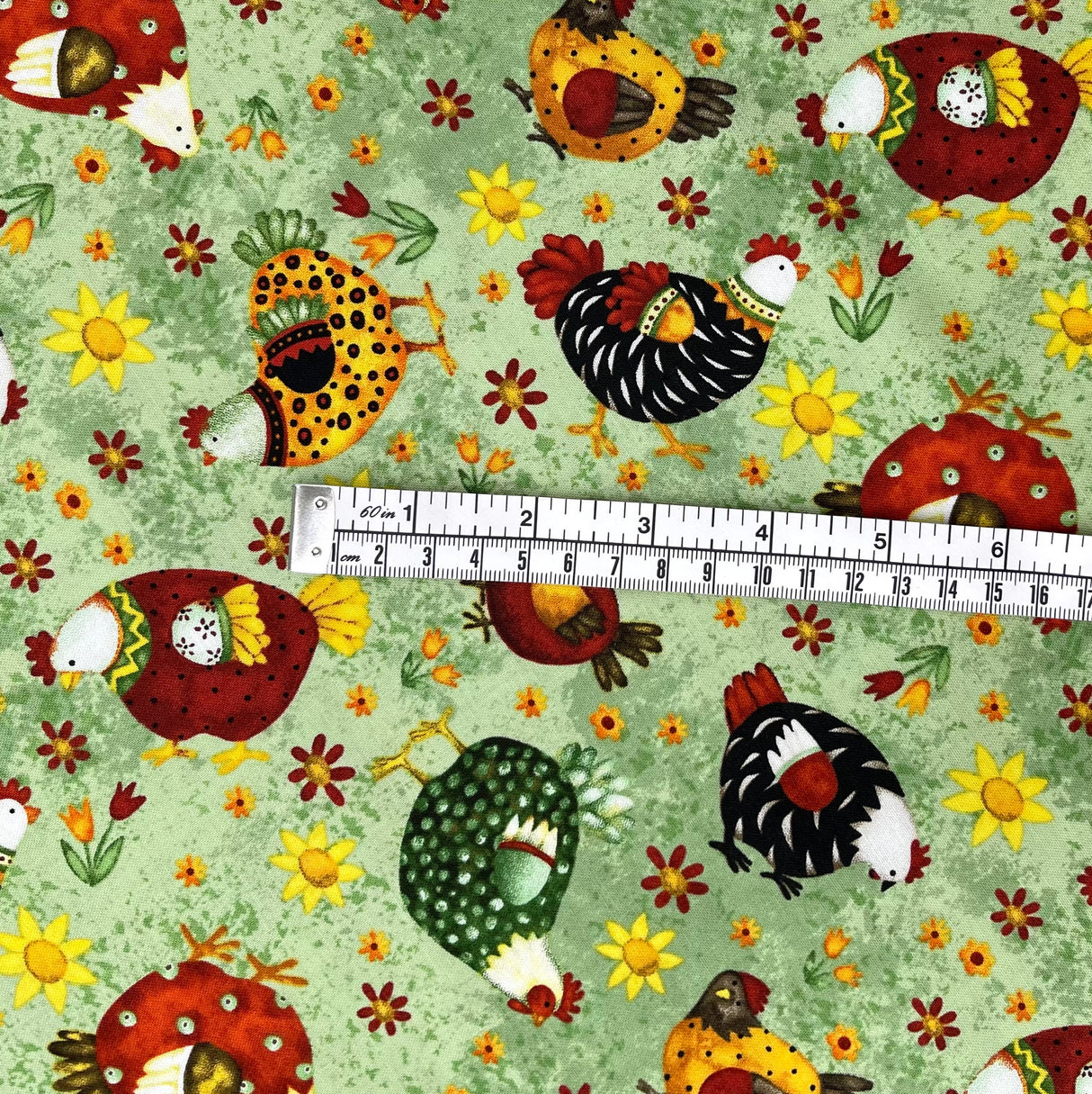 Chickens on grass fabric, Country Meadow, farm animals Country Scene HG6872-66