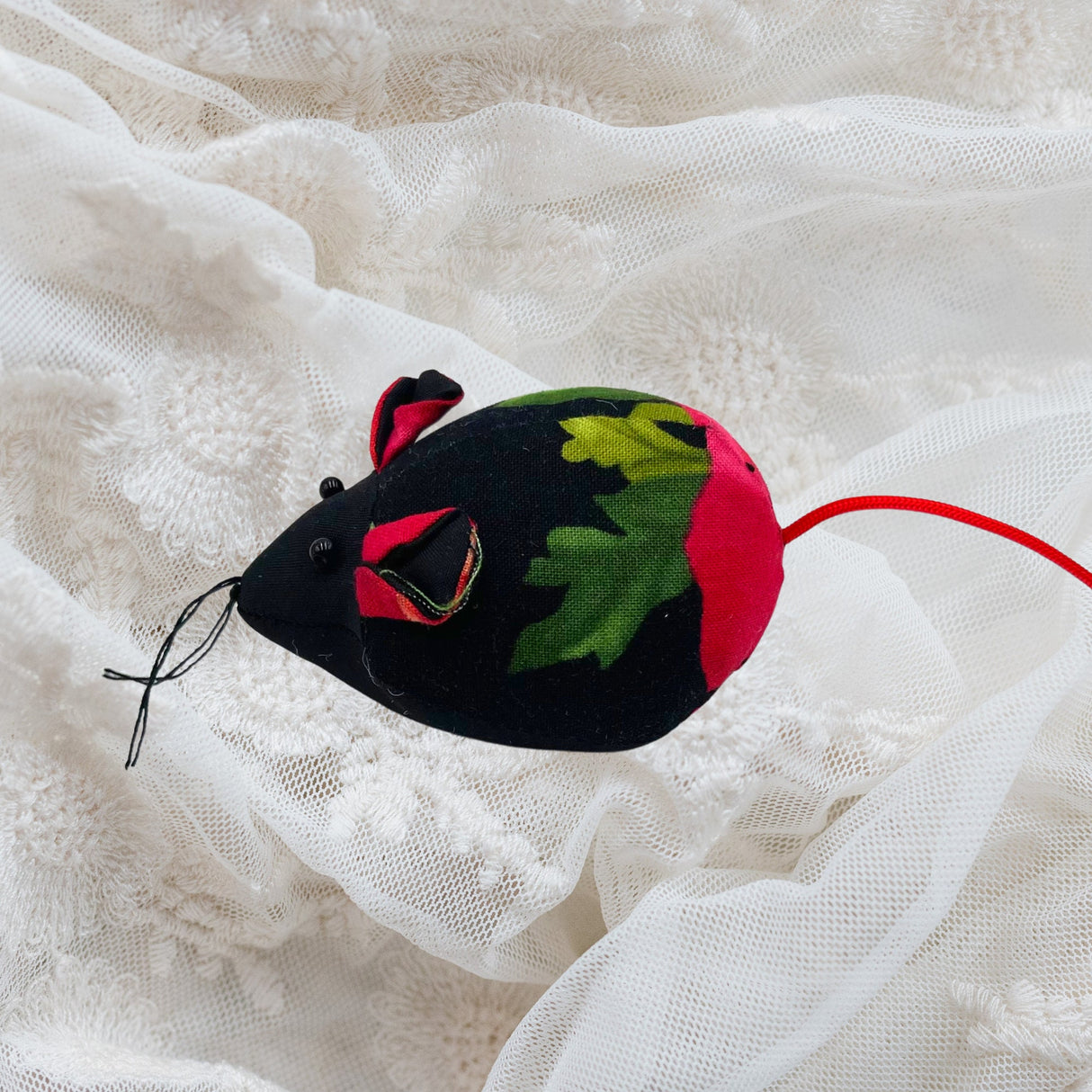 Mouse Pin Cushion - Quilting & Craft Accessory | Hobbycraft