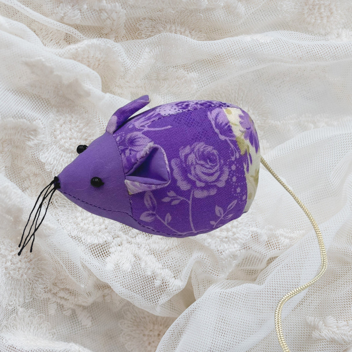 Mouse Pin Cushion - Quilting & Craft Accessory | Hobbycraft