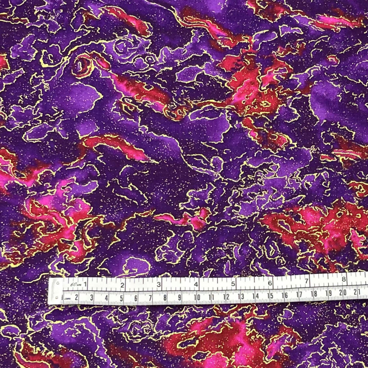 Here comes the Sun, Cotton Quilting Fabric by Benartex BT2976-66