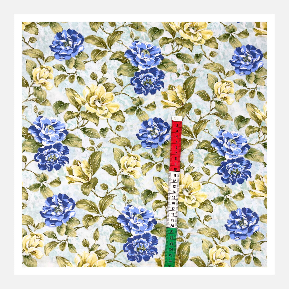 Floral plume fabric, Premium Cotton Quilting fabric by Timeless Treasures TT6462.Julep