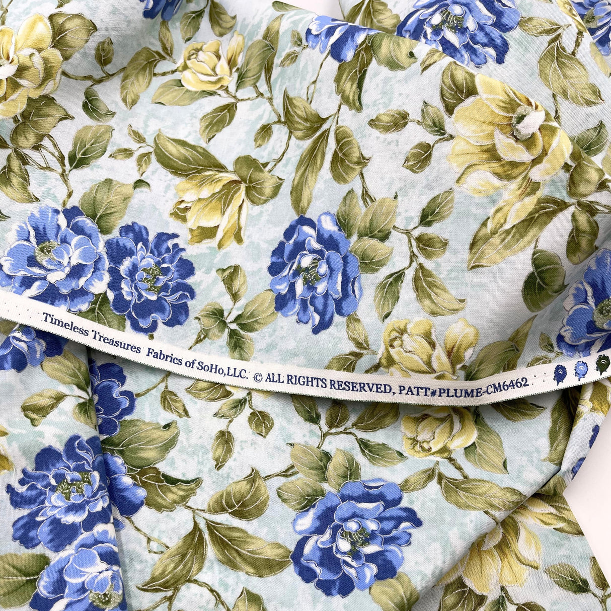 Floral plume fabric, Premium Cotton Quilting fabric by Timeless Treasures TT6462.Julep