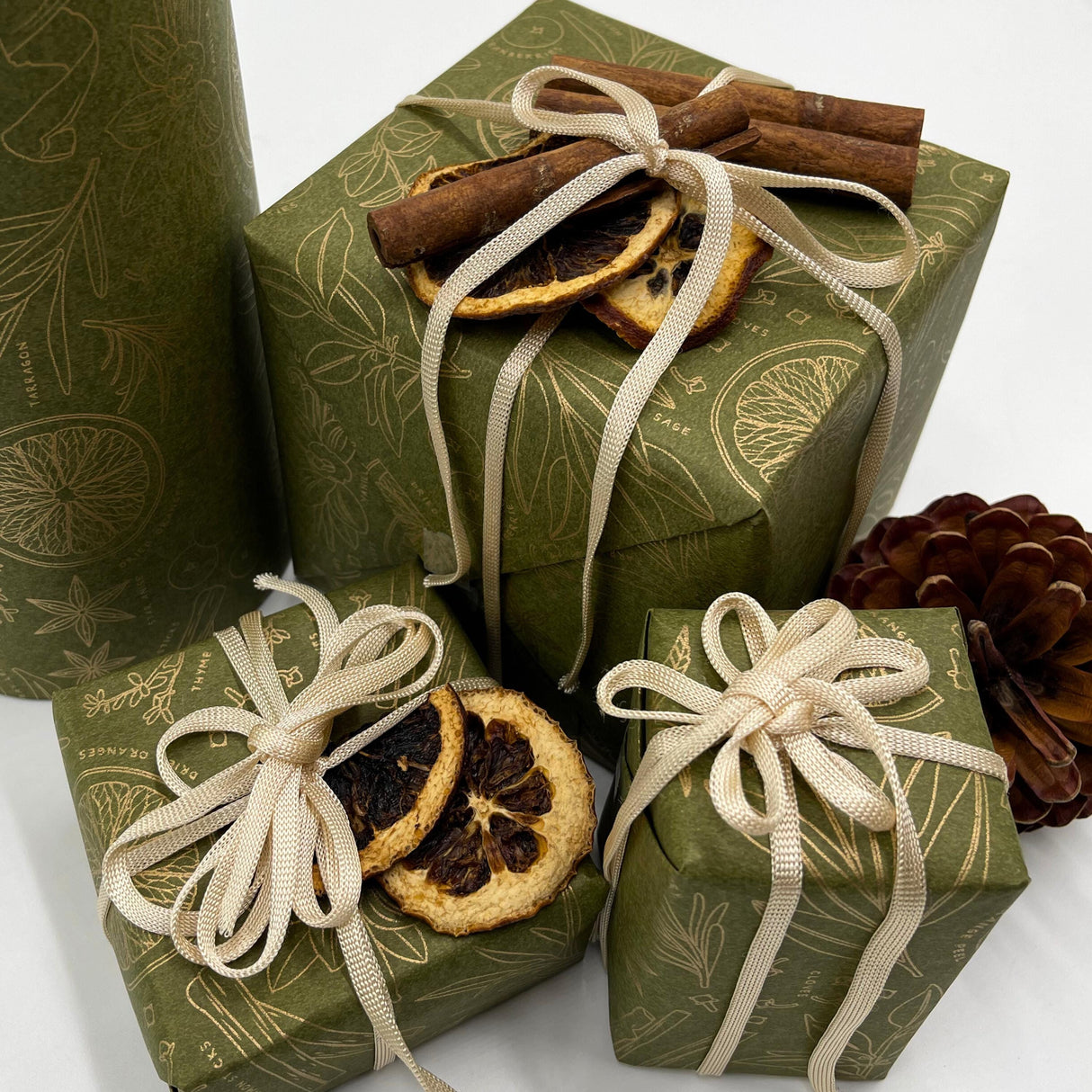 Sugar and Spice Red Gift Wrapping Paper – 80gsm, 60cm Wide | Festive Eco-Friendly Christmas Wrap