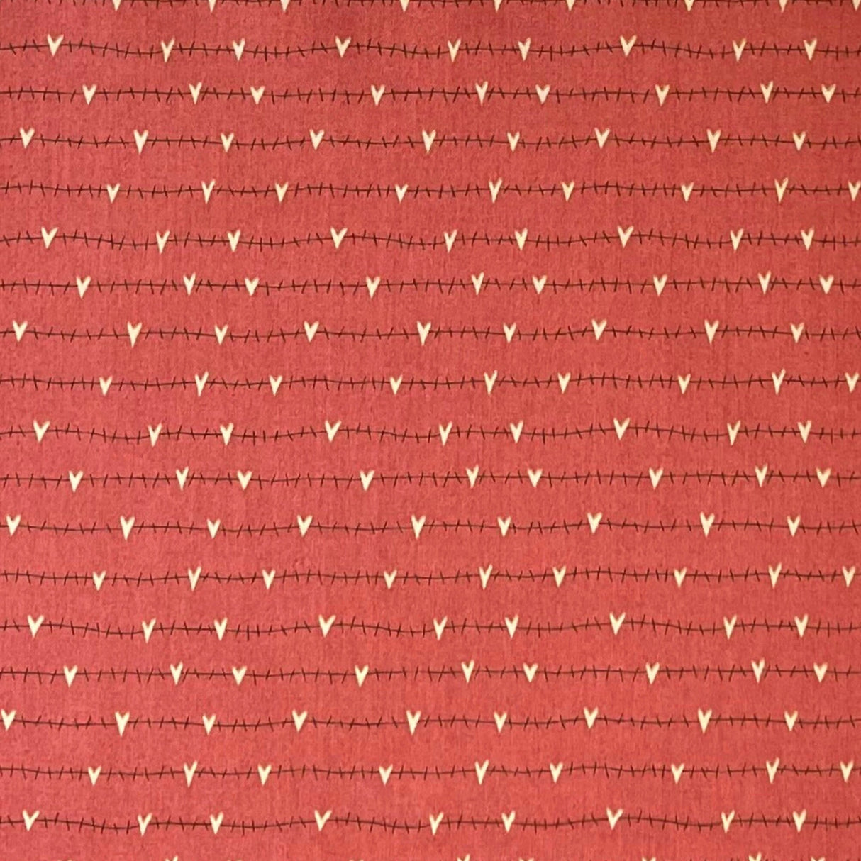 Hearts Cotton Quilting fabric, hearts on a string, Henry Glass