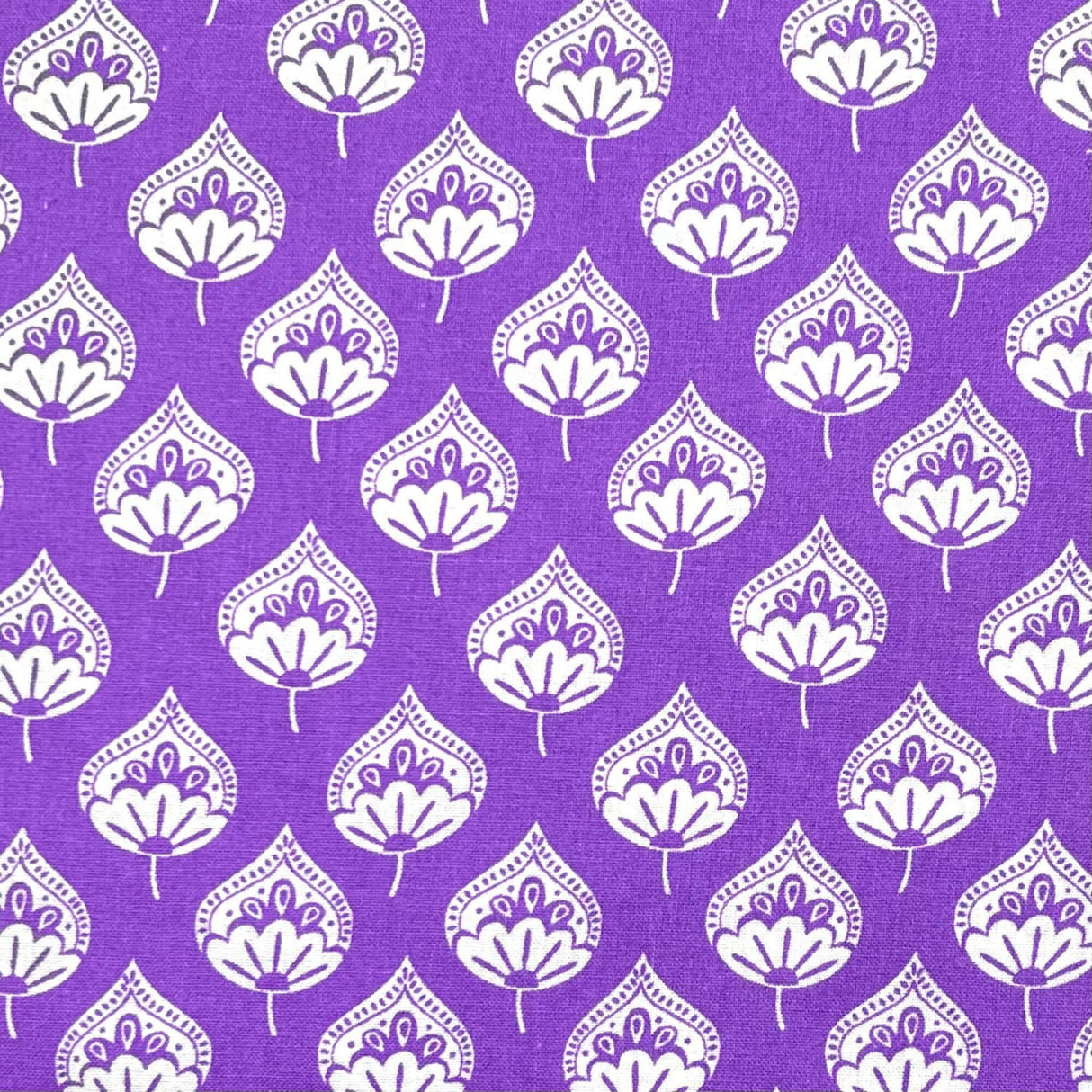 Purple fabric Lavender Leaves 50cm Quilters Cotton Fabric Springs Creative