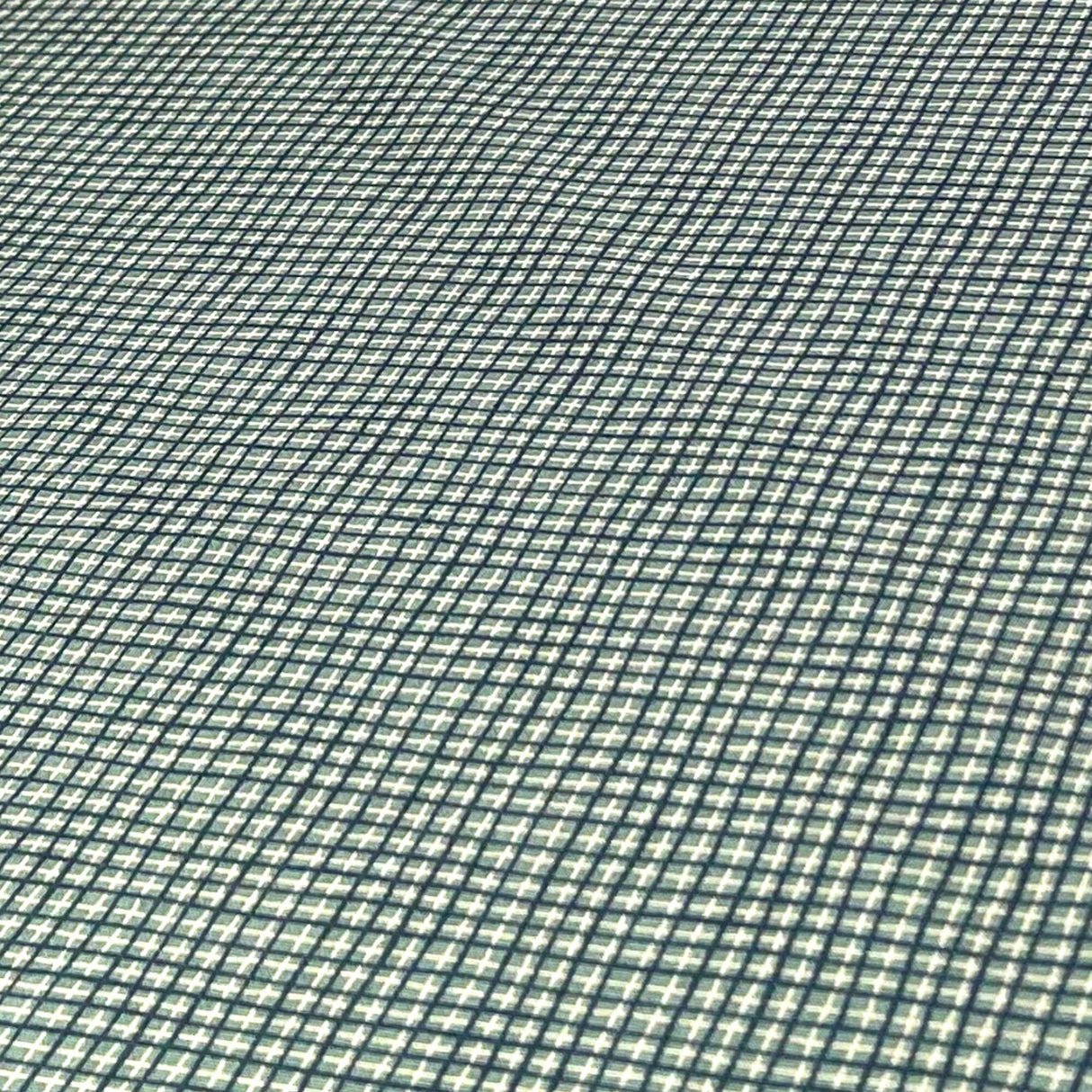 Peace on Earth Lattice Christmas Celebration fabric Henry Glass 8503.11