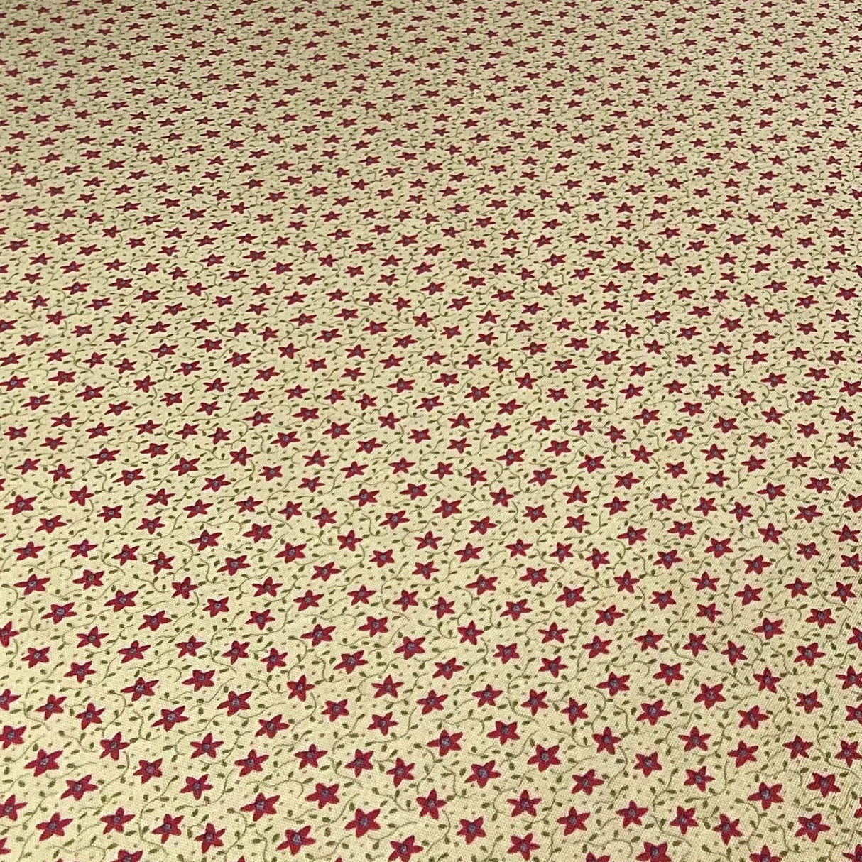 Peace on Earth, Floral Christmas fabric Henry Glass 8502.44