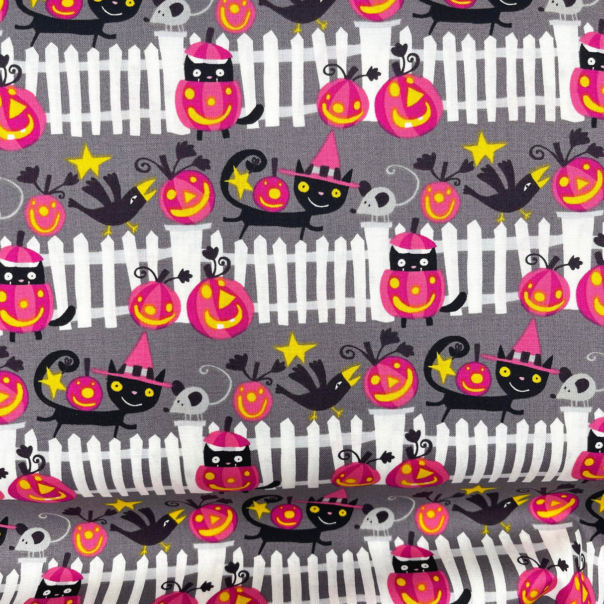 Happy Halloween fabric Black Cats, Pumpkins, white picket fences, Henry Glass Fabric Cotton Quilting fabric DW102.0VAMP