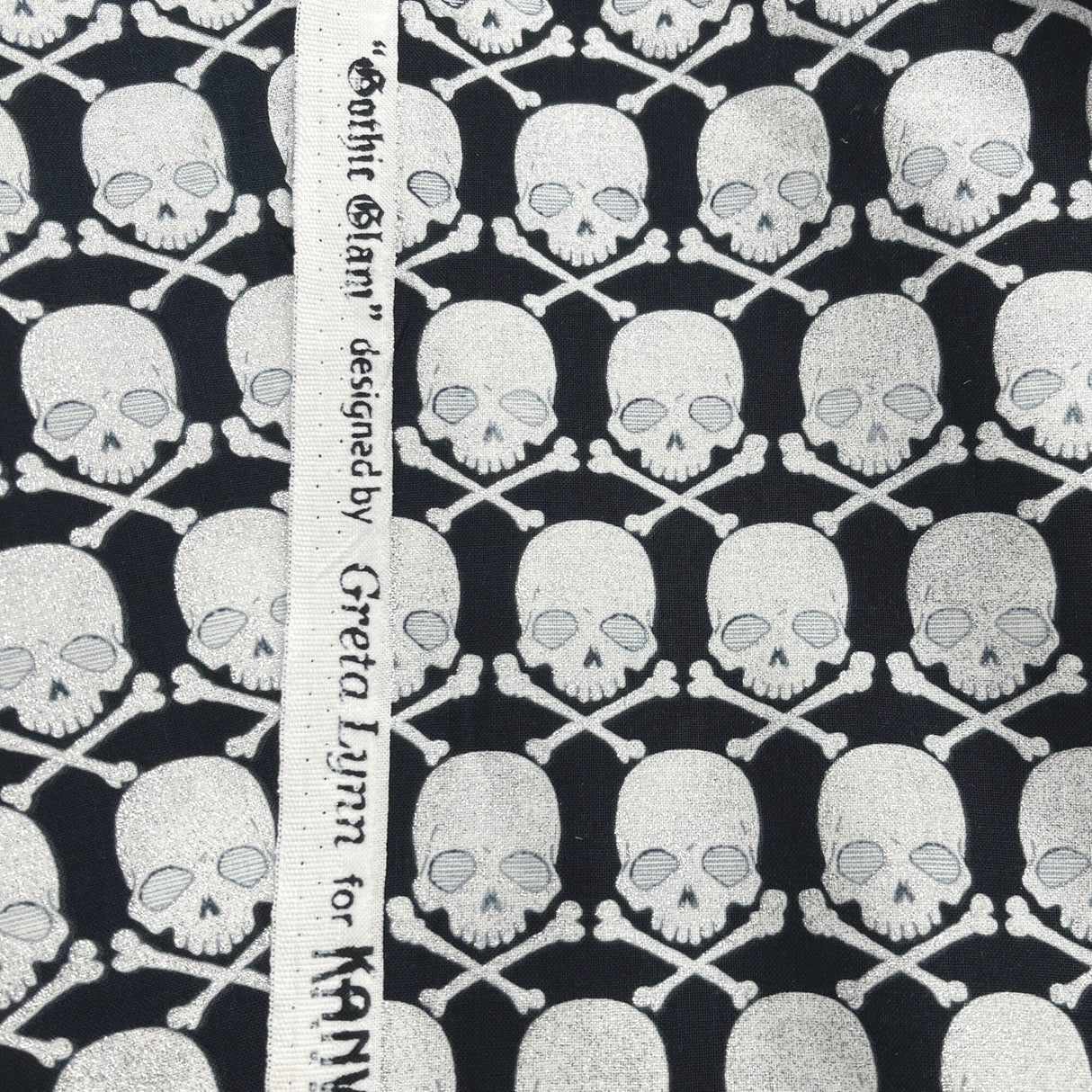 Skulls metallic fabric Black Silver metallic Halloween Cotton Quilting fabric Gothic Glam Fabric Benartex BT-CM4937G-12