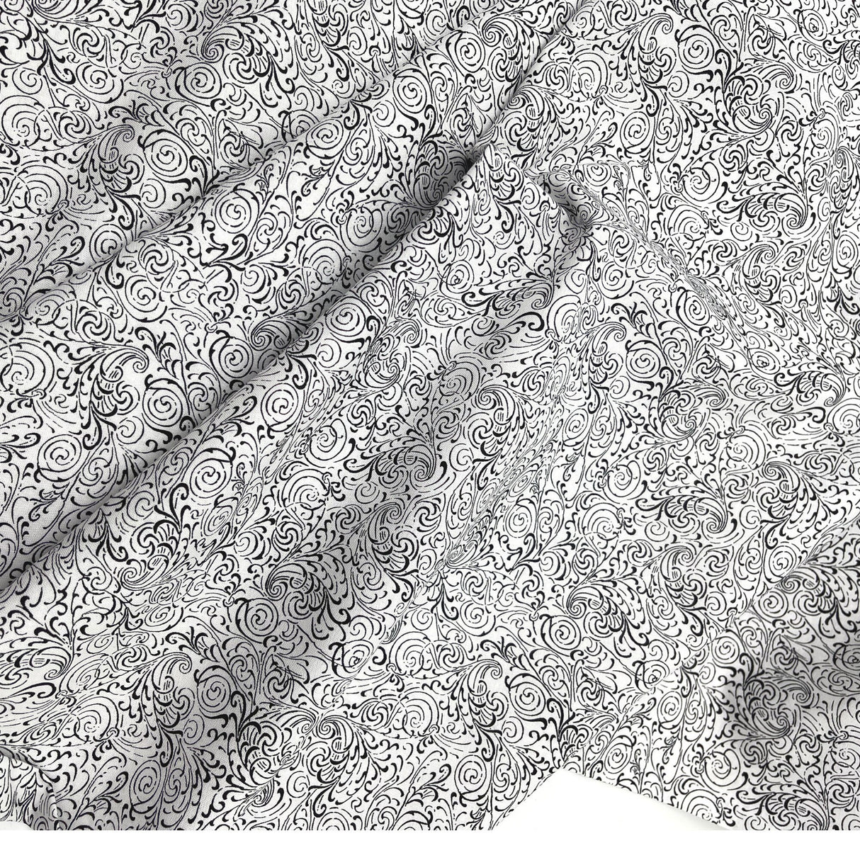 Black Quilting Fabric Halloween Fright Night Henry Glass Fabric Halloween Cotton Quilting fabric HG1113-19