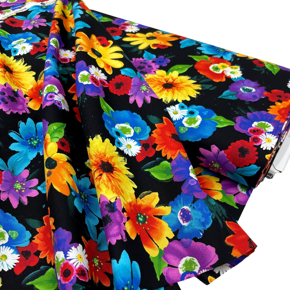 Pavilion Floral fabric, Quilting Cotton, Timeless Treasures TT-C6327Black