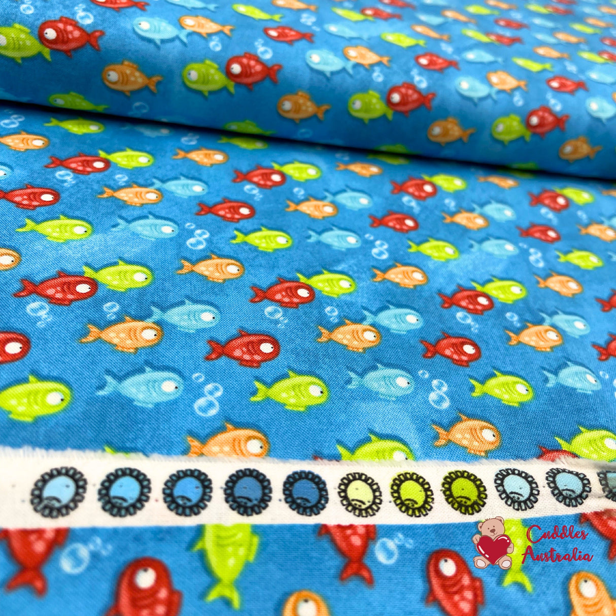 Side by Side Fish Fabric, Sea life, Cotton, Quilting fabric, marine life fabric HG6860.11