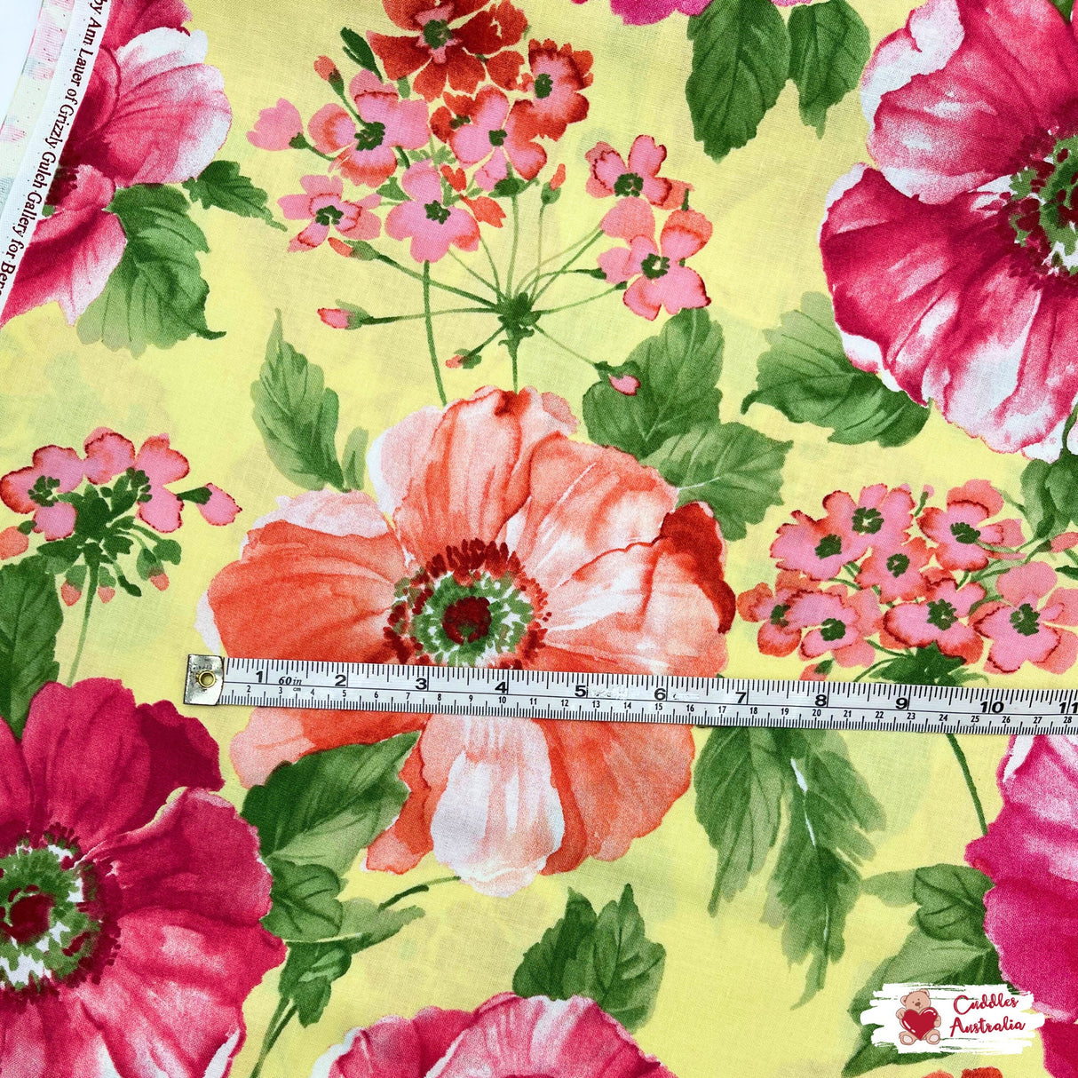 Sundance fabric, large Poppies by Ann Lauer for Benartex, Cotton Quilting fabric BT-04780.03