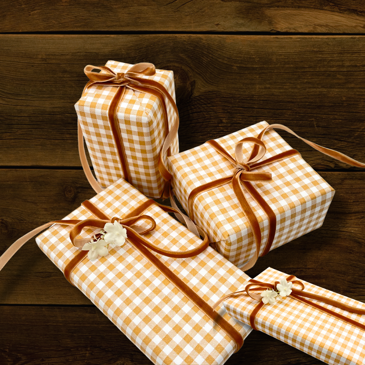 Gingham Rustic Gift Wrapping Paper – Mustard Check
