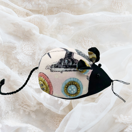 Mouse Pin Cushion – Quilting & Craft Accessory | Hobbycraft