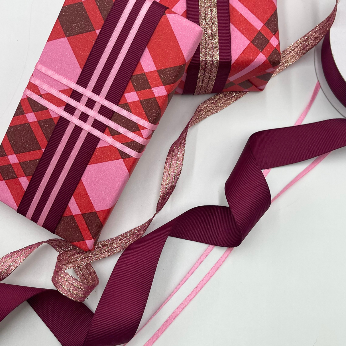 Pink Candy Plaid Gift Wrapping Paper – 80gsm, 60cm Wide