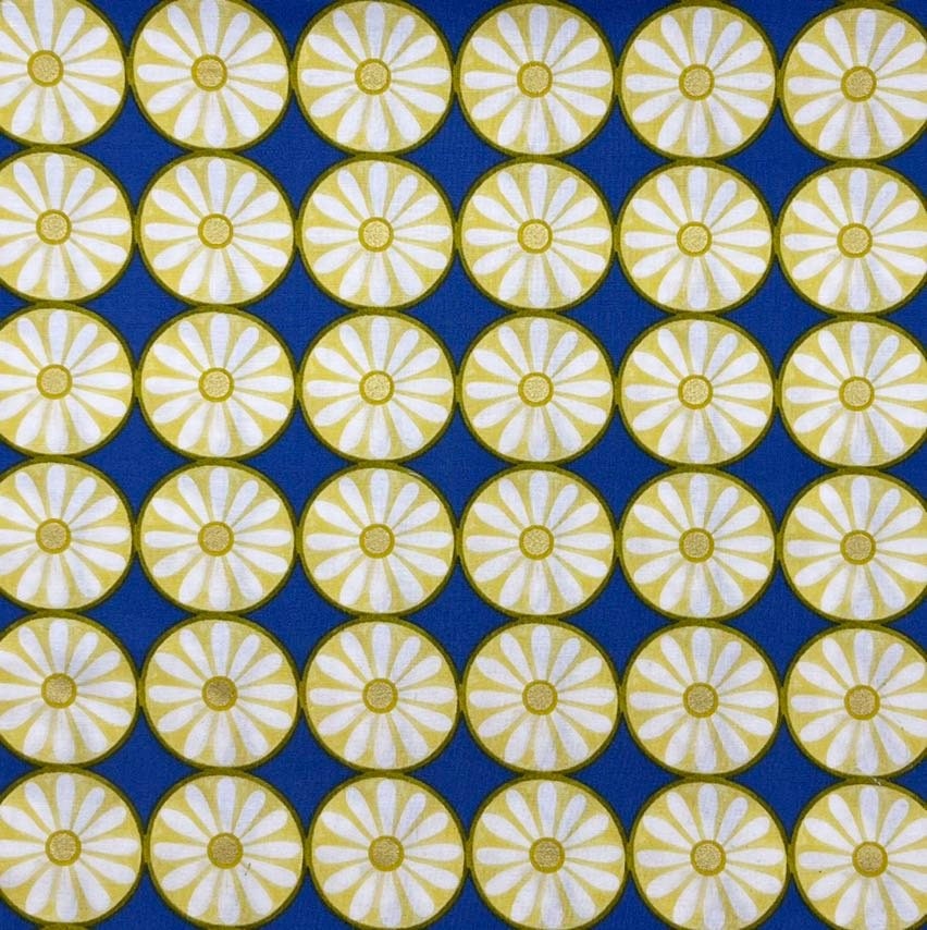Daisy fabric tile, Yellow Blue floral fabric Michael Miller MD7127Blue