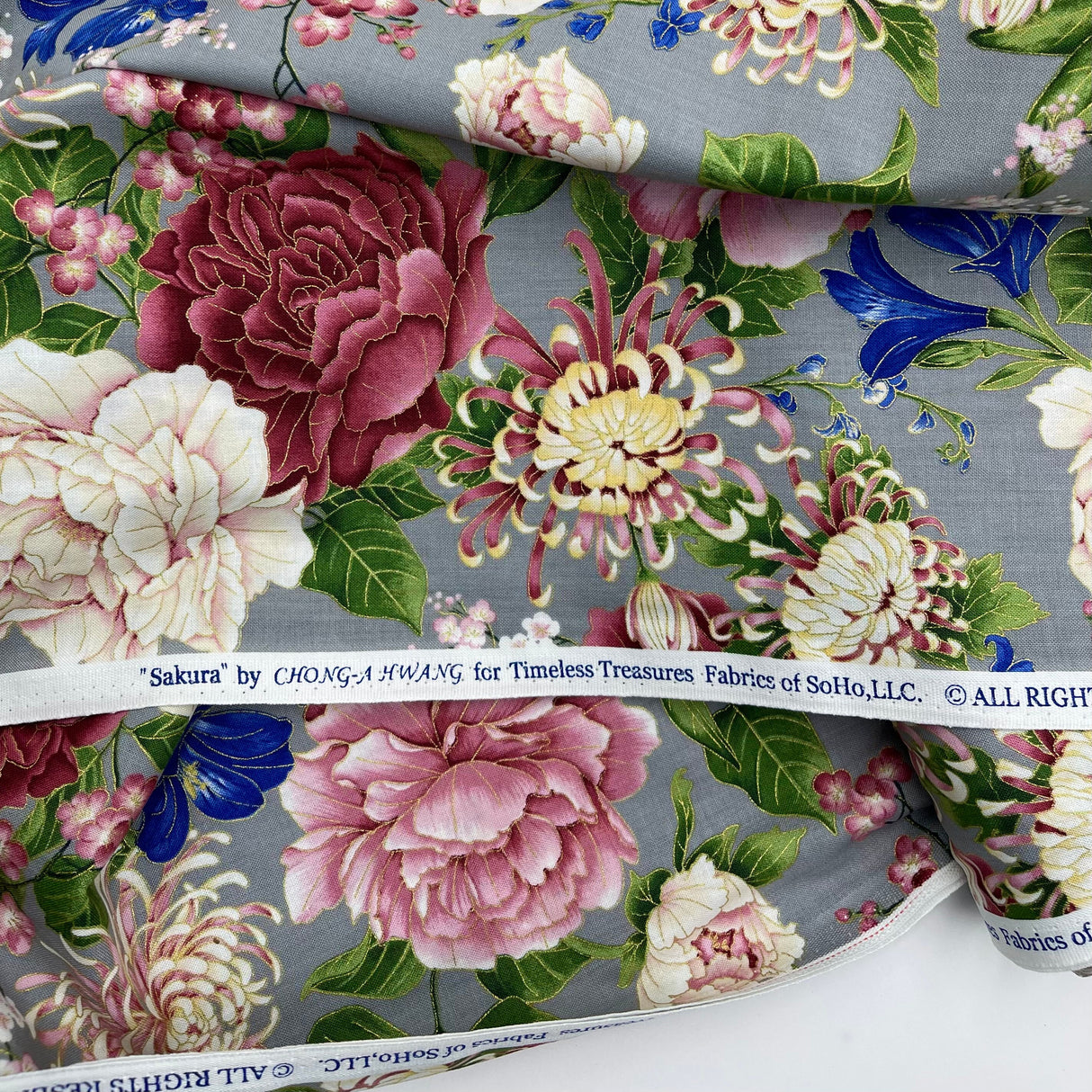 Floral fabric Sakura Japanese Geisha, Chong a Hwang, Timeless Treasures CM6158GREY