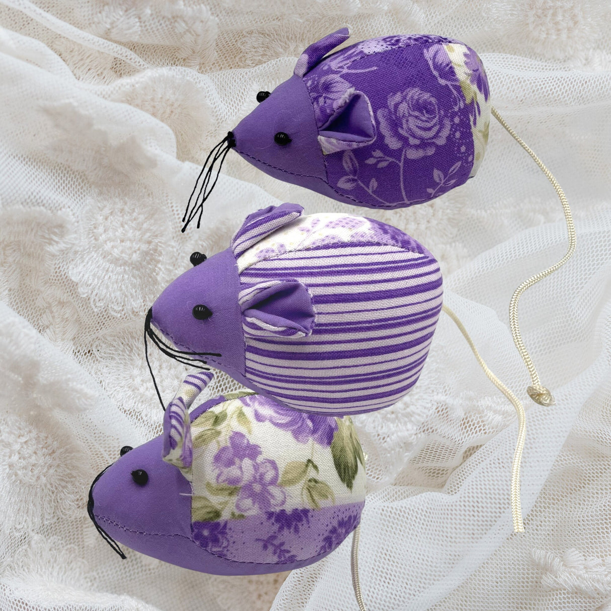 Mouse Pin Cushion - Quilting & Craft Accessory | Hobbycraft