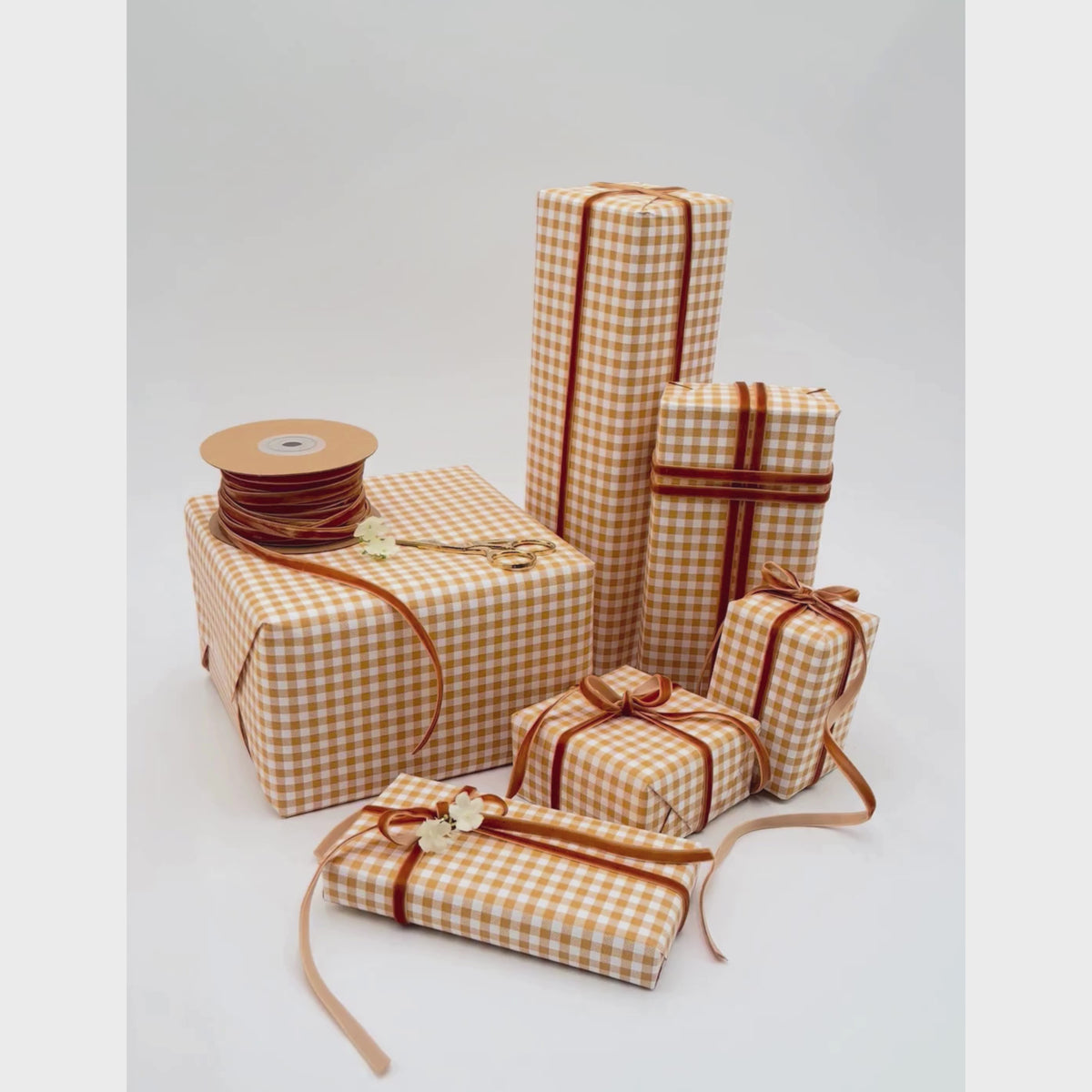 Gingham Rustic Gift Wrapping Paper – Mustard Check