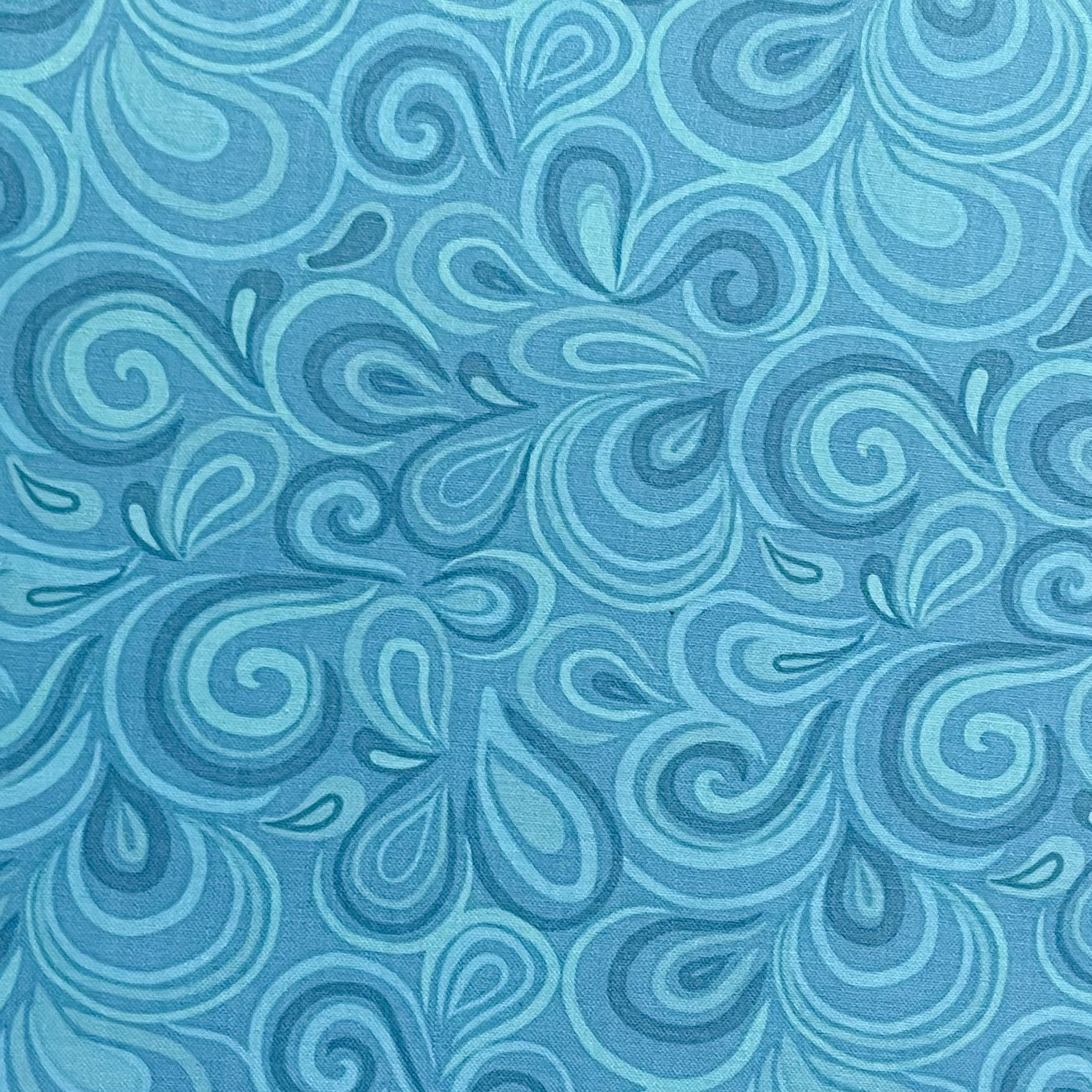 Water fabric Blue Aqua Waves 50cm by Henry Glass HG6828-11