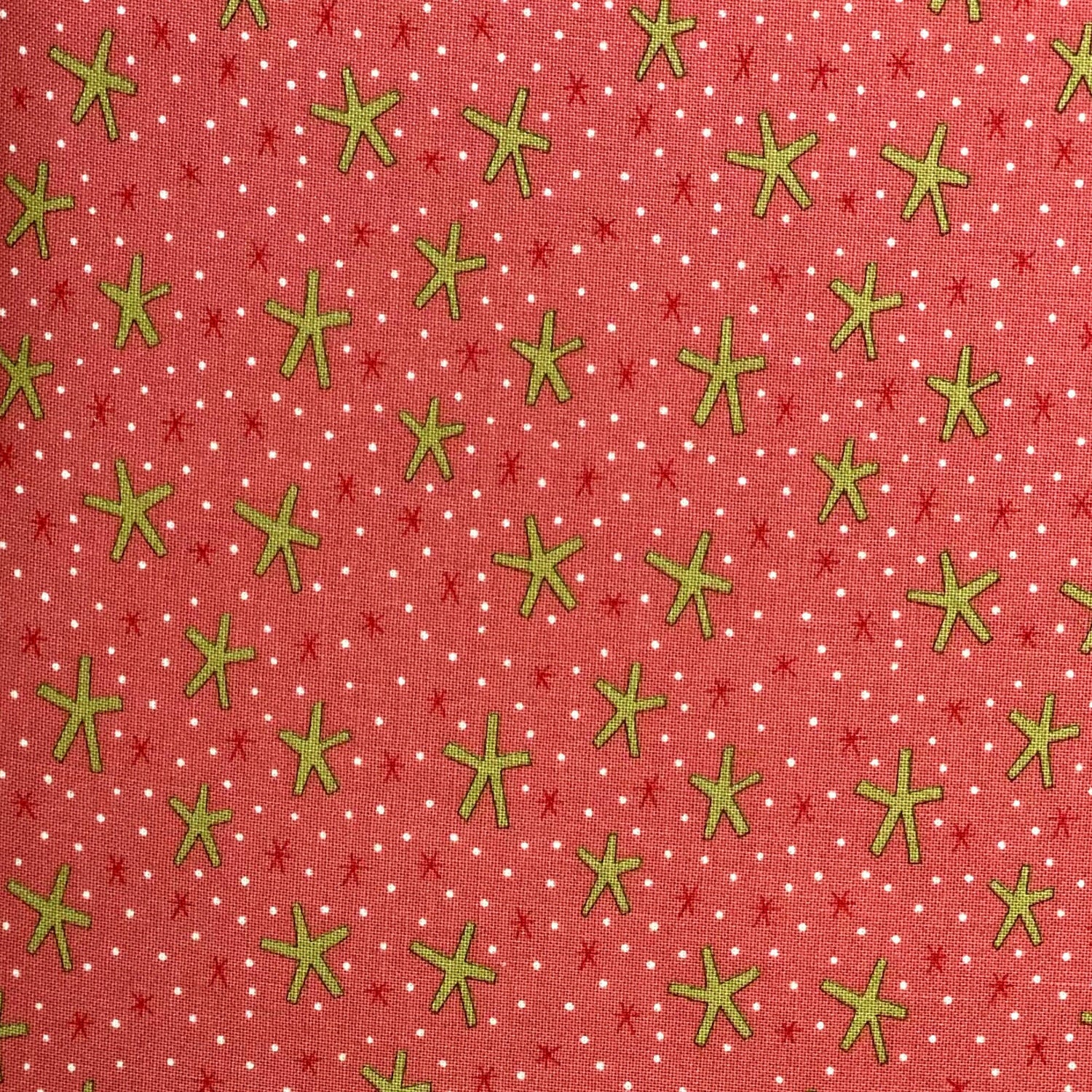 Red Stars Christmas fabric Quilting Patchwork Crafting fabric Henry Glass HG8755-22