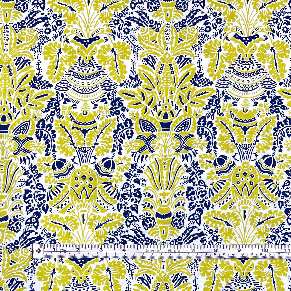 Color Brigade Fabric Jennifer Paganelli Quilting Crafting 100% Cotton Yellow fabric PWJP112.citrine