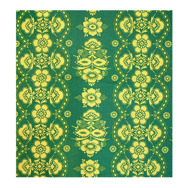 Color Brigade Fabric Jennifer Paganelli Quilting Crafting 100% Cotton McLisa fabric PWJP114.Citrine
