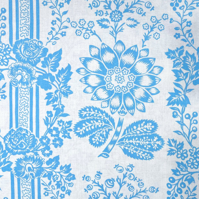 Jennifer Paganelli Caravelle Arcade Aqua fabric Quilting Craft 100% Cotton fabric FreeSpirit PWJP068-SKY