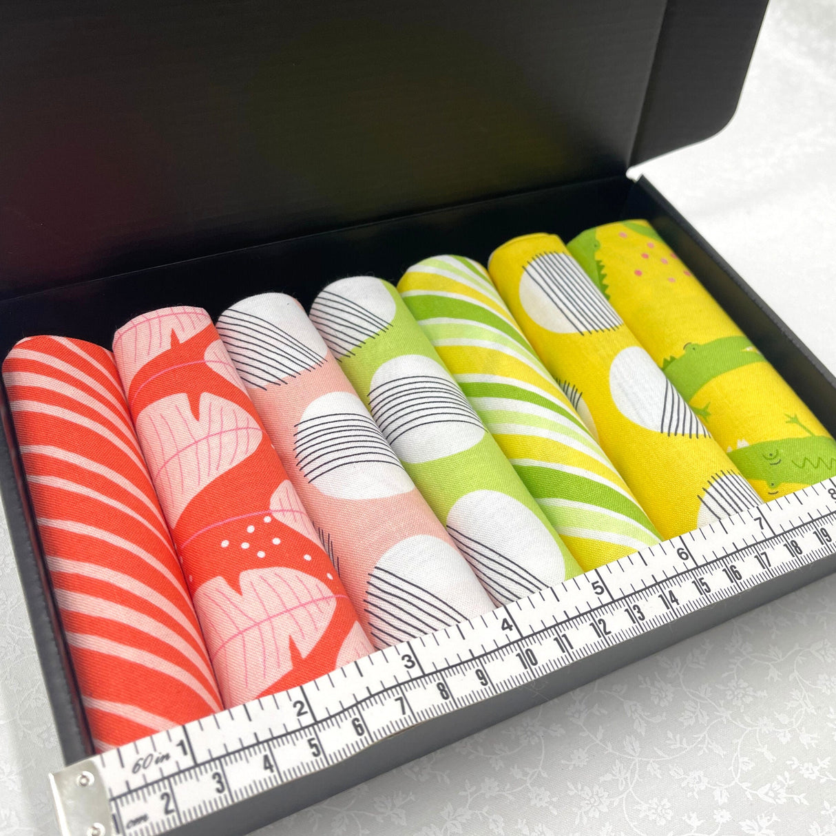 Summer Time Everglades, Fat Quarter pack, Gift ideas, Pre-cut, Quilting Fabric, Michael Miller Fabrics