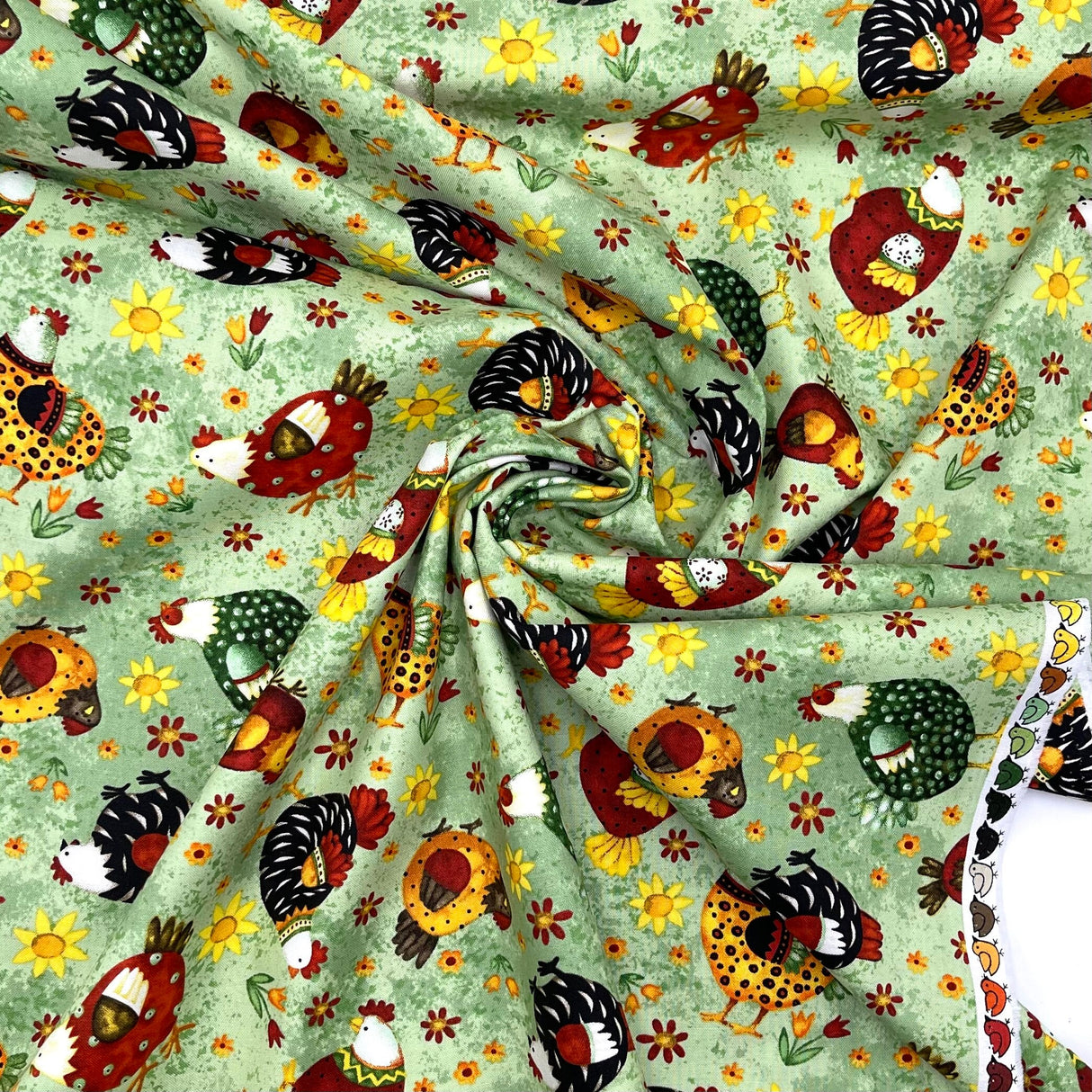 Chickens on grass fabric, Country Meadow, farm animals Country Scene HG6872-66