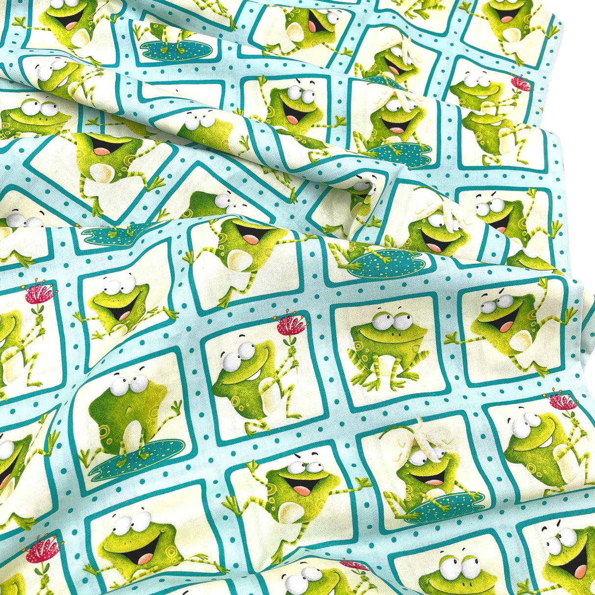 Frogland Friends, Animal Quilting fabric, Amphibians, green frogs fabric HG1061.16